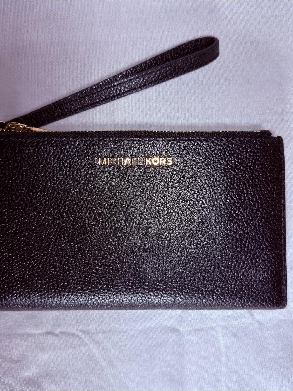 Michael Kors Adele Double-Zip Leather Smartphone Wallet Wristlet - Black Gold